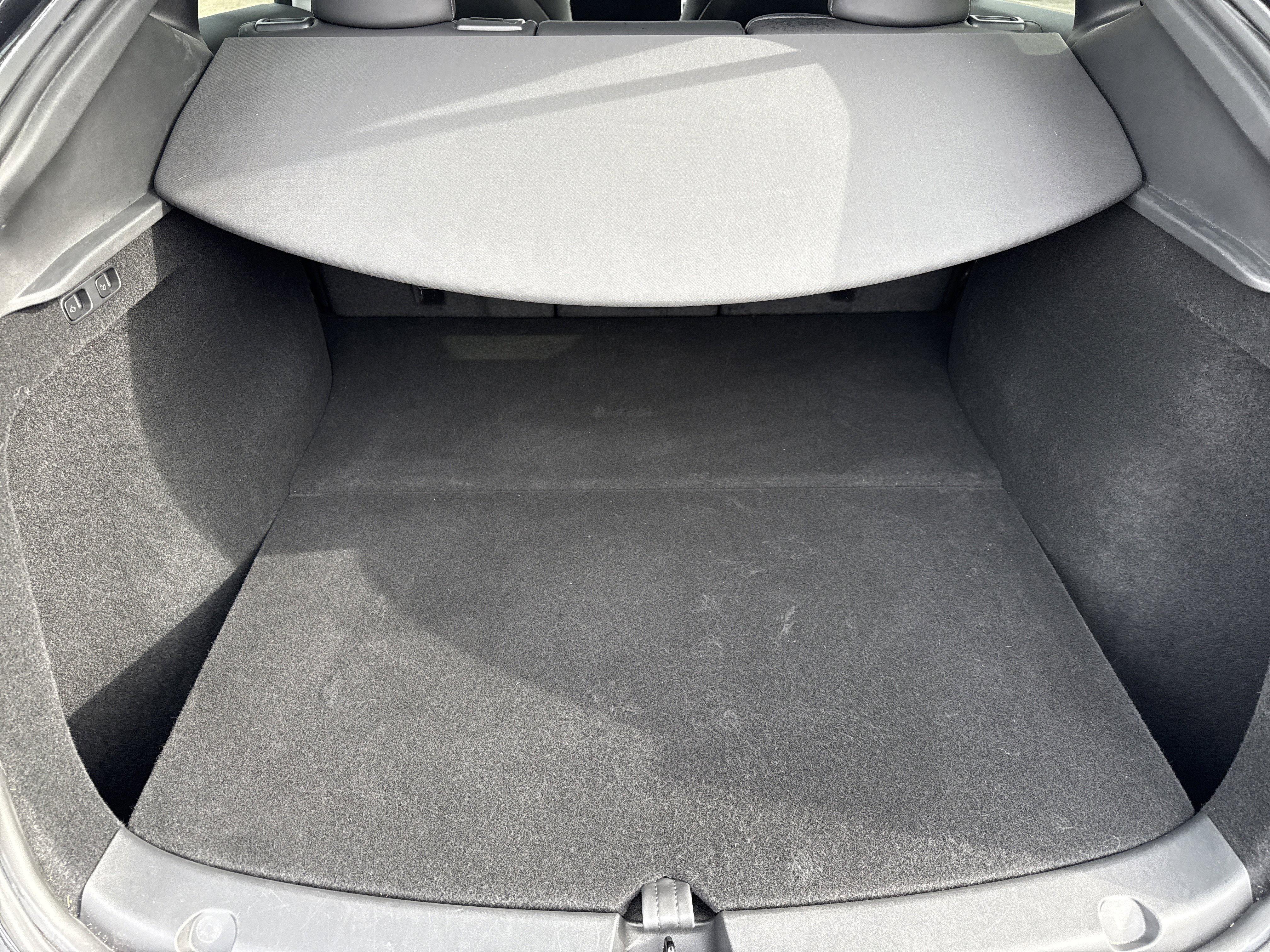 Used 2024 Tesla Model Y Long Range image 9