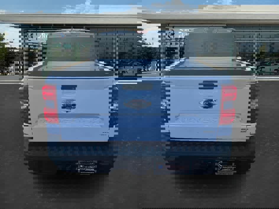 Used 2022 Ford Maverick Lariat w/ Equipment Group 500A Standard image 7