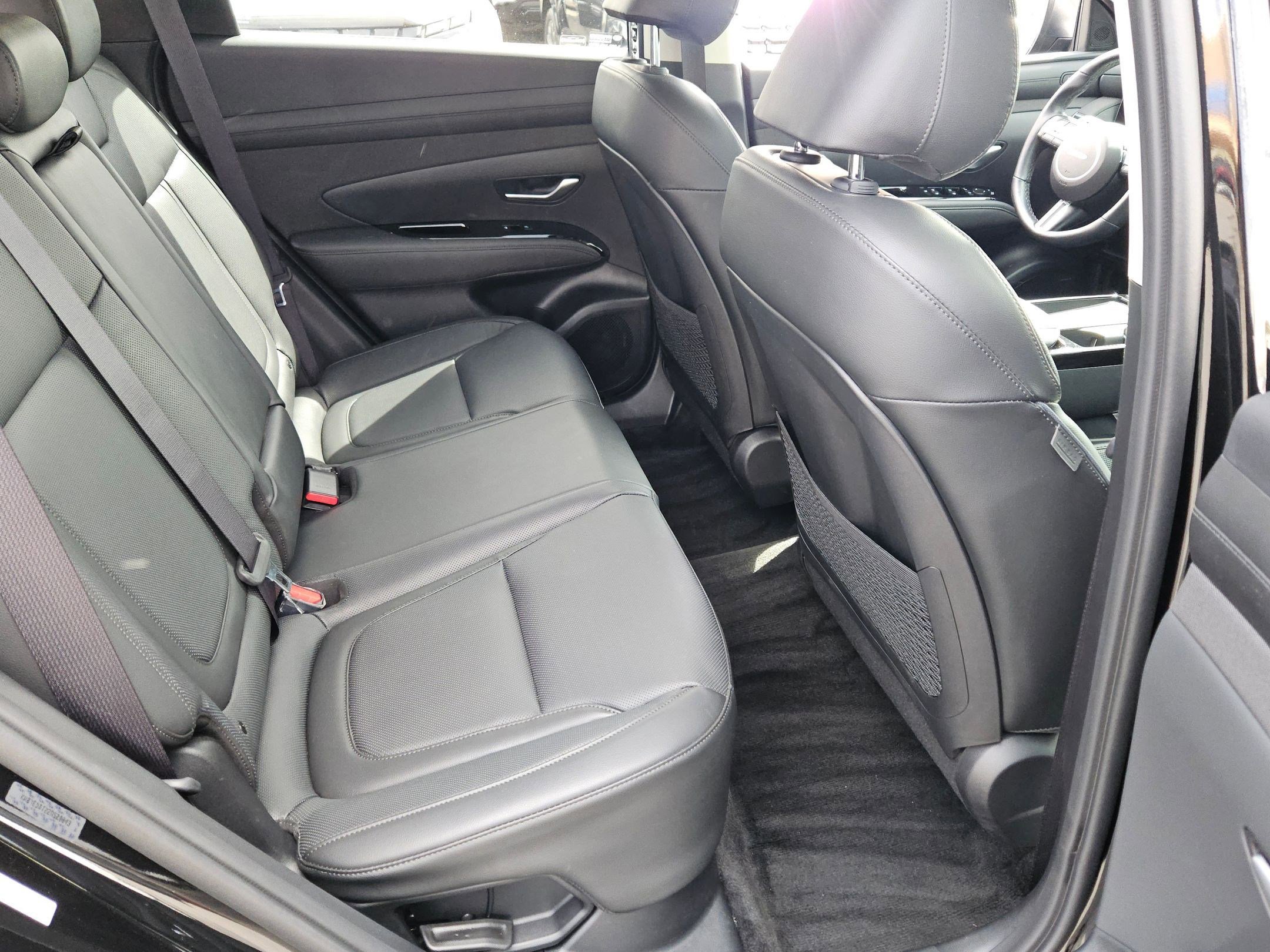 Used 2025 Hyundai Tucson Limited image 22