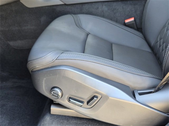Certified 2025 Volvo XC90 T8 Plus w/ Protection Package Premier image 34