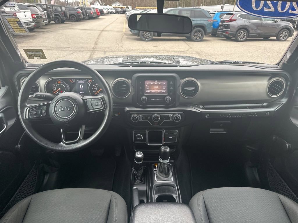 Used 2020 Jeep Wrangler Unlimited Sport image 16