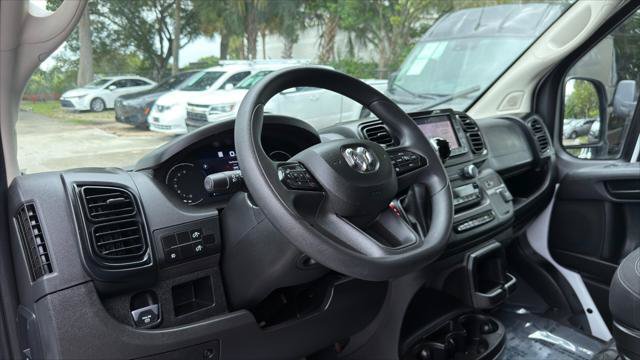 Used 2025 RAM ProMaster 2500 w/ U-Haul Equipment Group FWD image 19