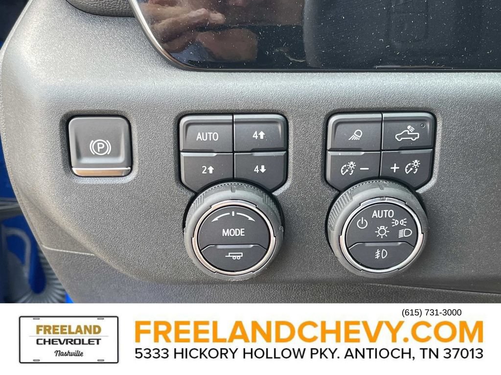 New 2025 Chevrolet Silverado 1500 RST AWD/4WD image 32