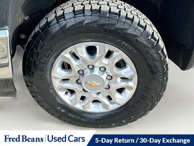 Used 2024 Chevrolet Silverado 3500 LT image 32