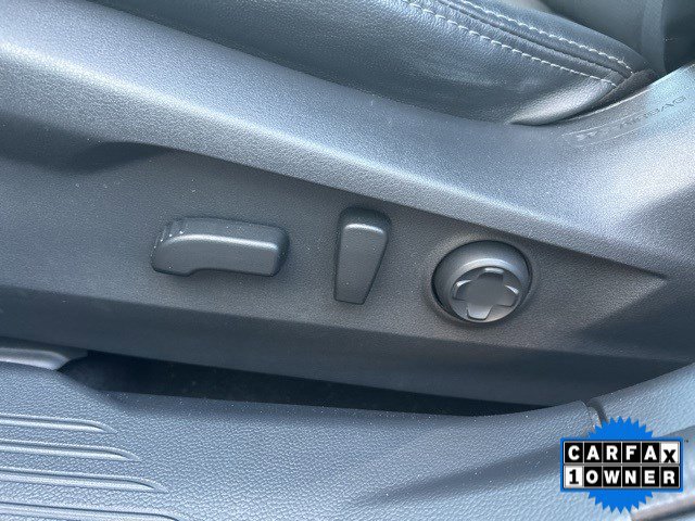 Certified 2025 Subaru Outback Limited image 15