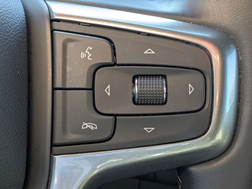Used 2023 Chevrolet Tahoe LS RWD image 14