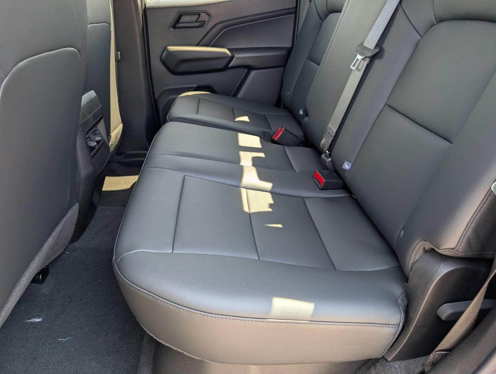 New 2026 Chevrolet Colorado Trail Boss AWD/4WD image 8