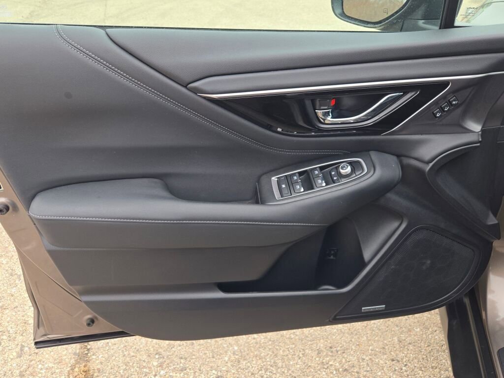 Certified 2023 Subaru Outback Limited image 19