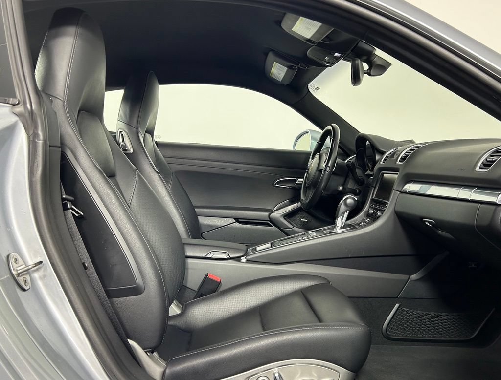 Used 2015 Porsche Cayman RWD image 10