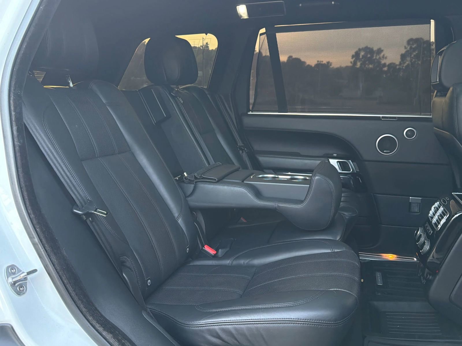 Used 2017 Land Rover Range Rover Long Wheelbase Supercharged AWD/4WD image 19