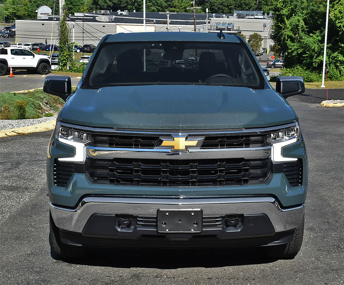 Used 2026 Chevrolet Silverado 1500 LT AWD/4WD image 4