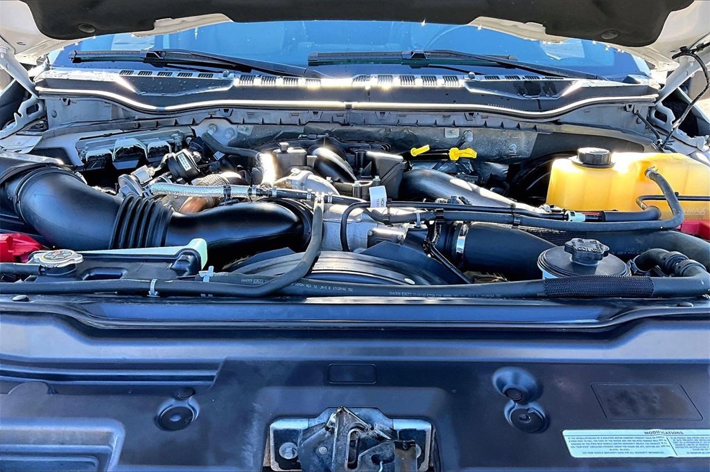 Certified 2019 Ford F250 Lariat w/ Chrome Package image 10