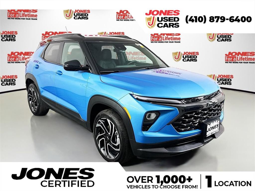 Used 2025 Chevrolet TrailBlazer RS AWD/4WD image 1