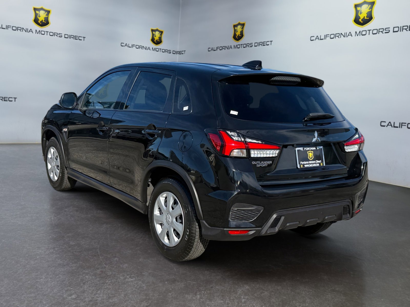 Used 2023 Mitsubishi Outlander Sport ES image 3