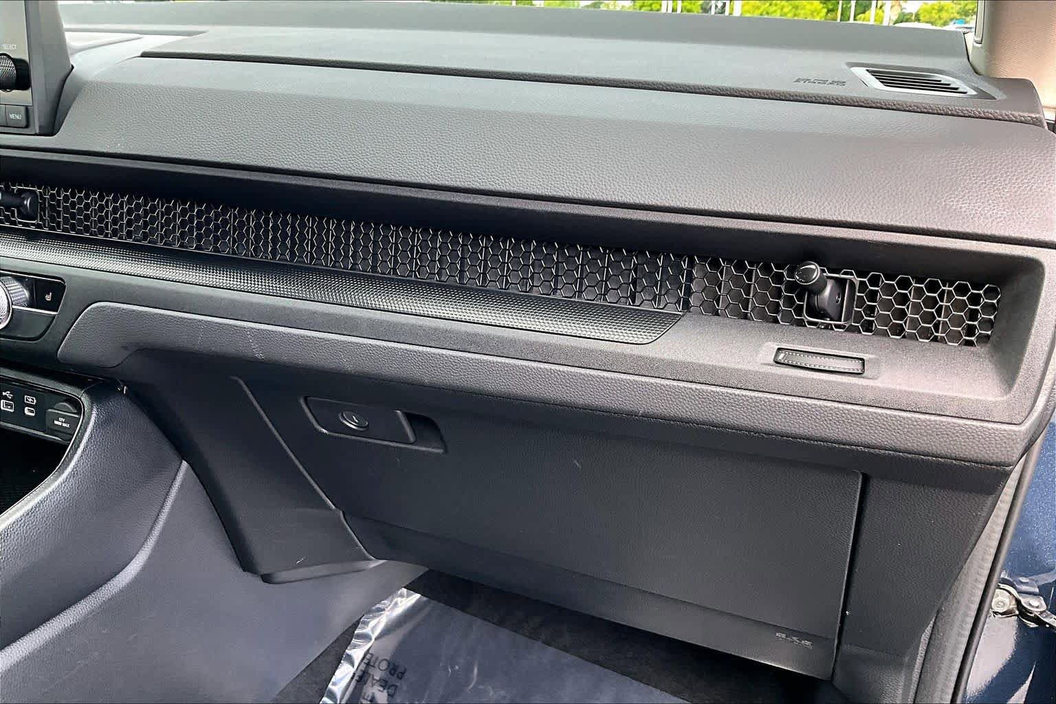 Used 2024 Honda CR-V EX image 18