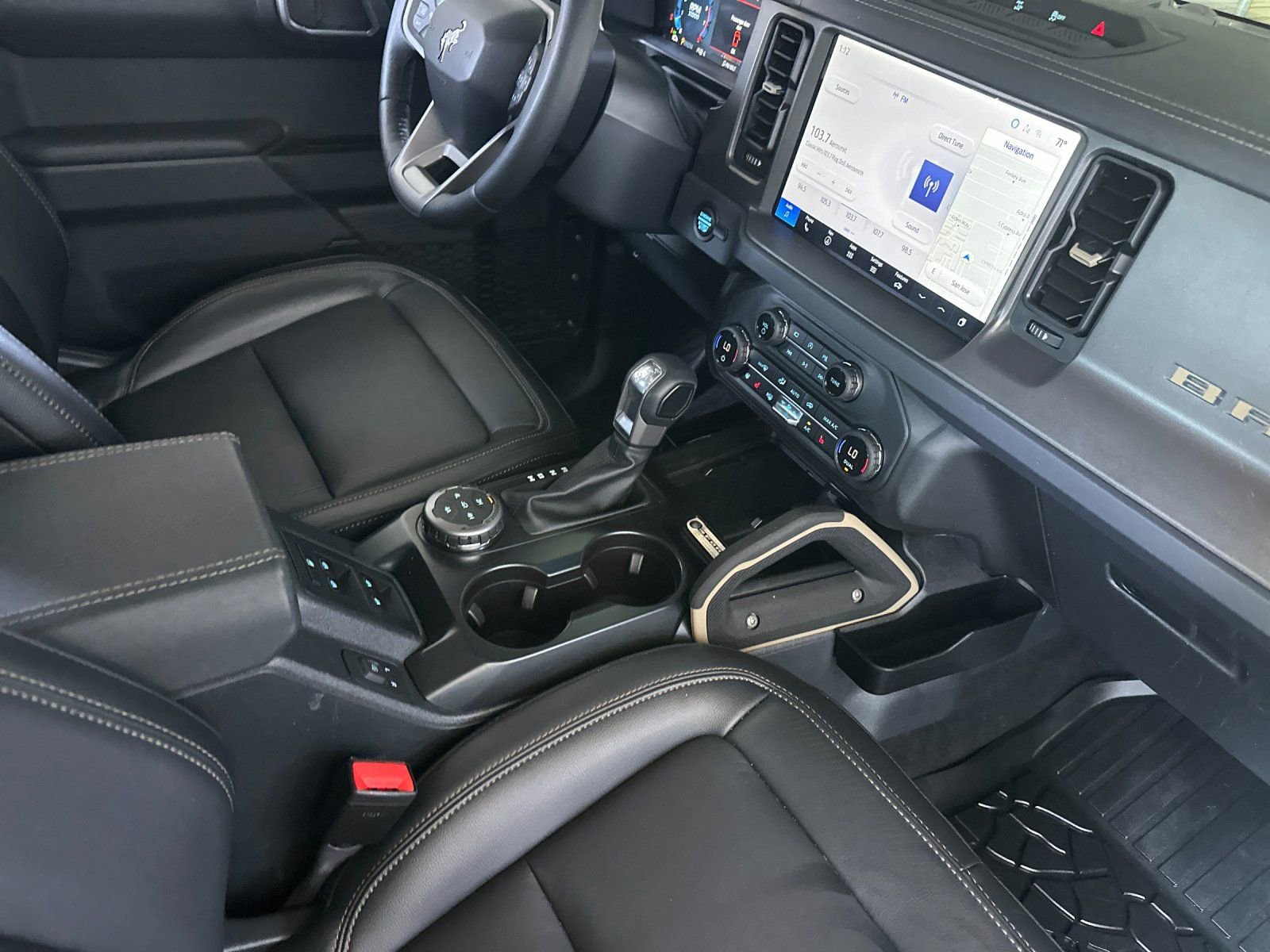 Used 2025 Ford Bronco Badlands AWD/4WD image 15