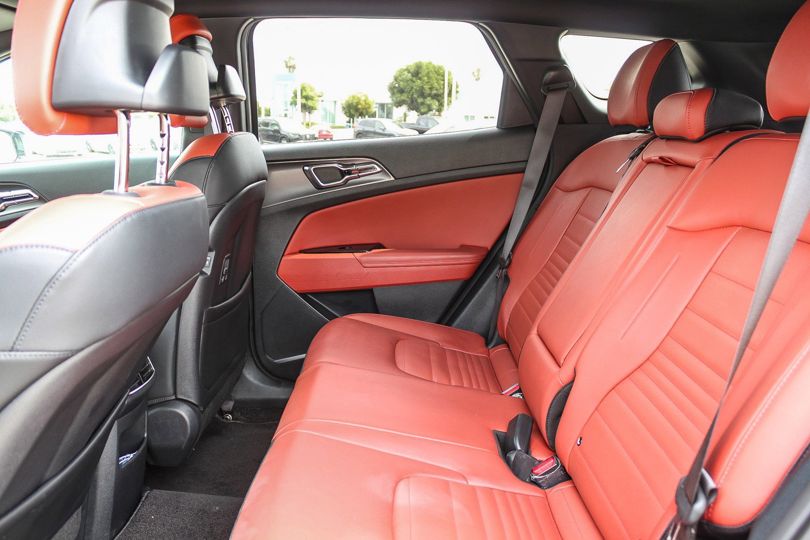 Used 2025 Kia Sportage SX Prestige image 21