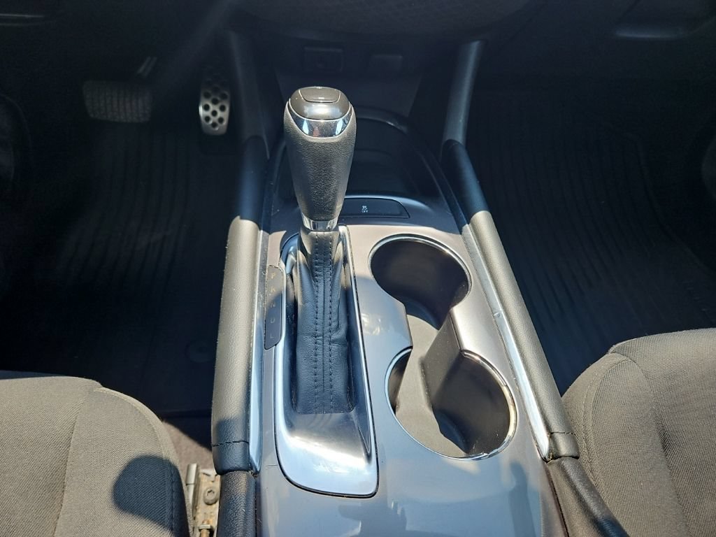 Used 2016 Chevrolet Malibu LT FWD image 23