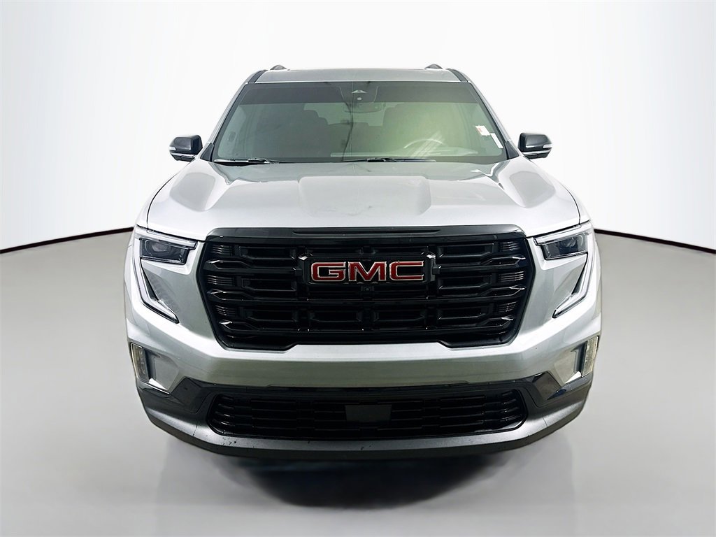 Used 2024 GMC Acadia Elevation w/ Black Edition image 2