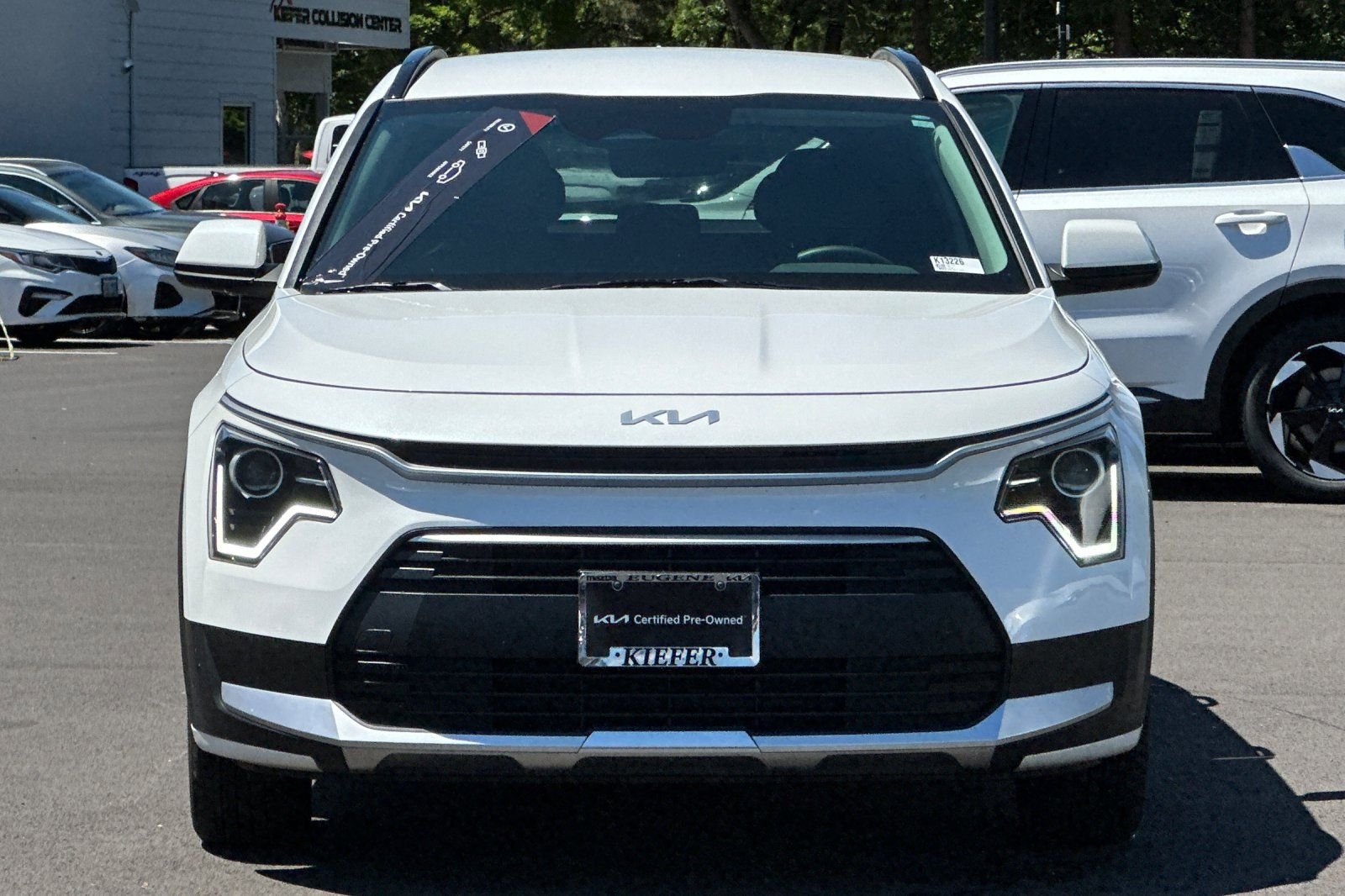 Certified 2025 Kia Niro LX FWD image 9