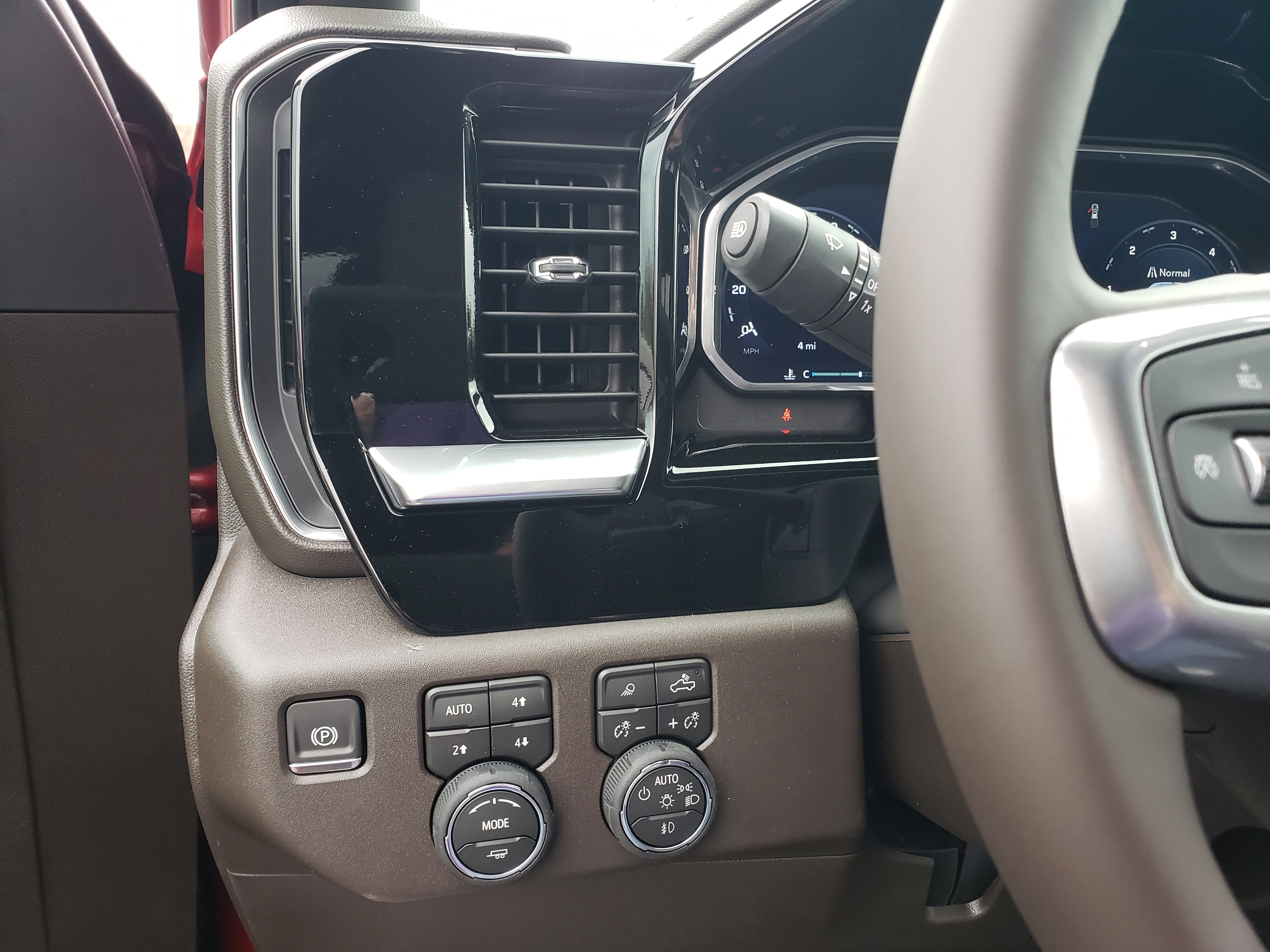 New 2026 Chevrolet Silverado 1500 LT Trail Boss w/ LT Trail Boss Premium Package image 12