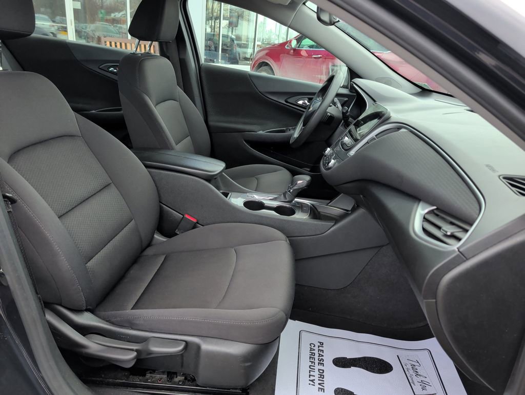 Used 2023 Chevrolet Malibu LT image 20