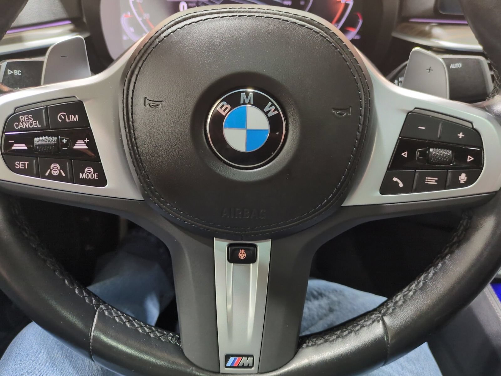 Used 2023 BMW 540i xDrive w/ Executive Package AWD/4WD image 23