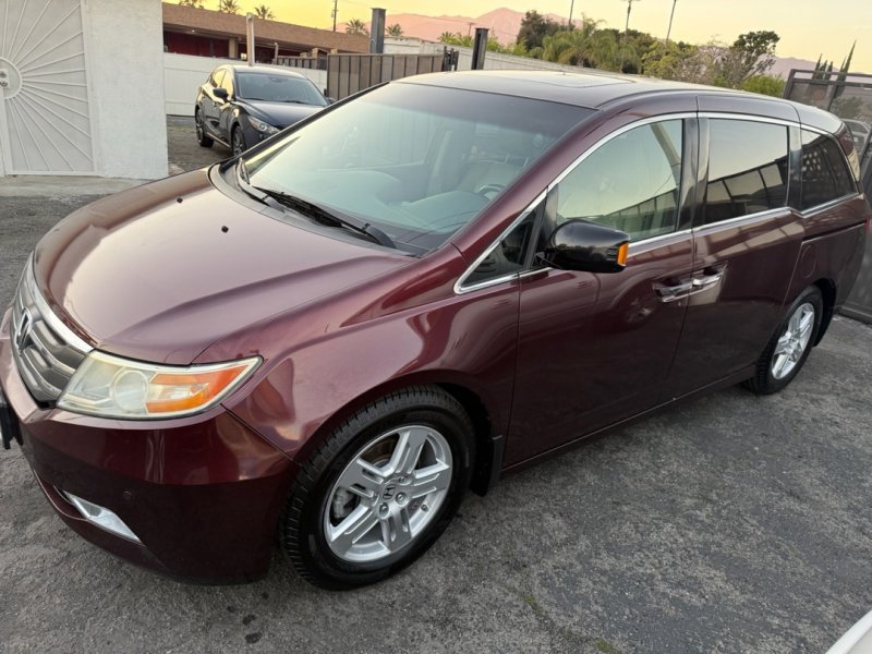 Used 2012 Honda Odyssey Touring image 9
