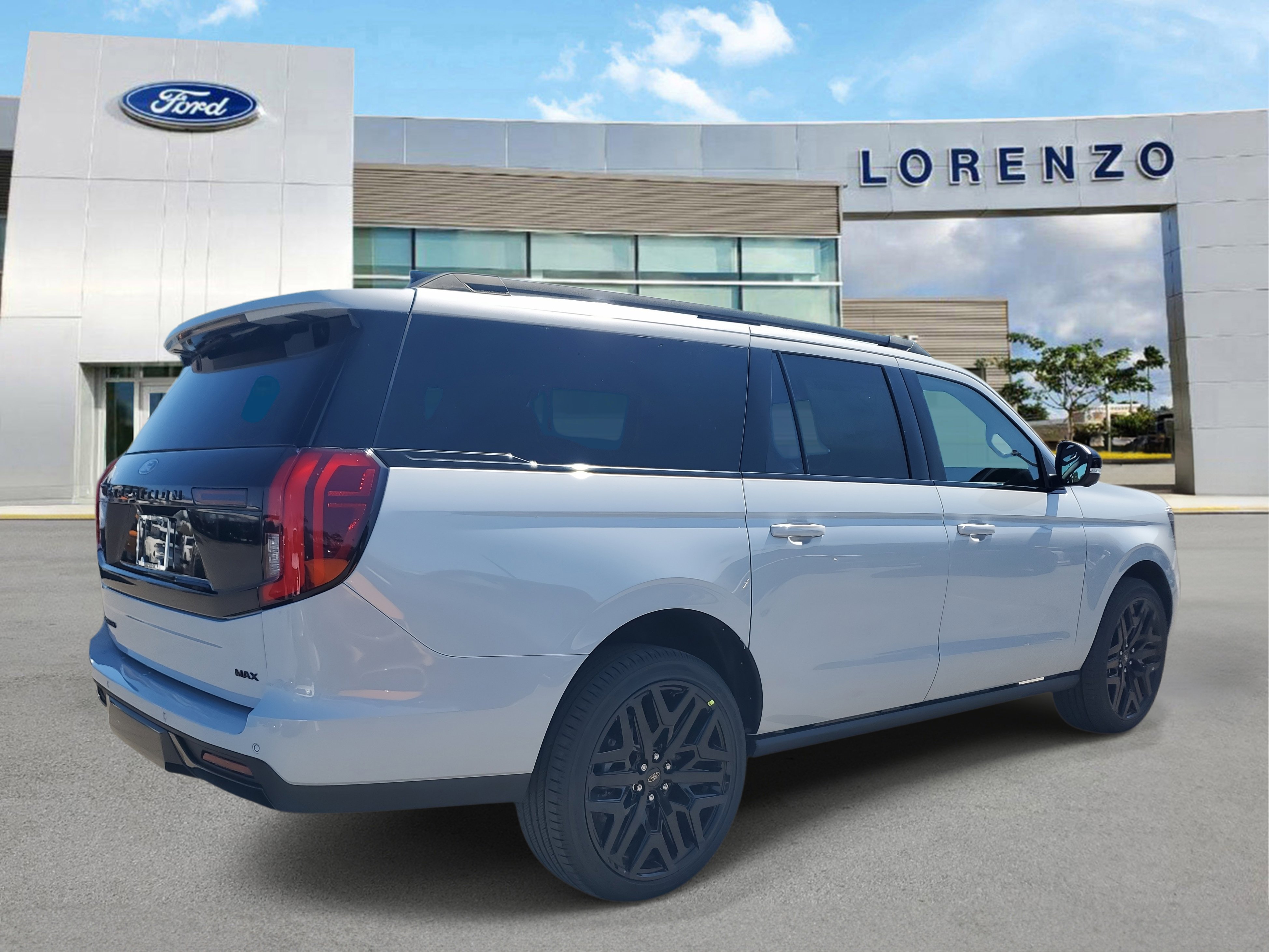 New 2026 Ford Expedition Max Platinum image 4