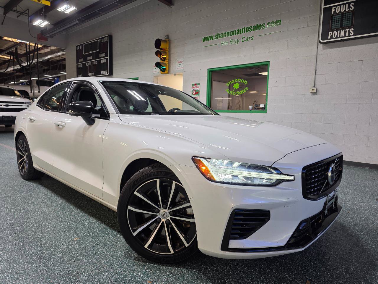 Used 2023 Volvo S60 T8 Plus AWD/4WD image 14