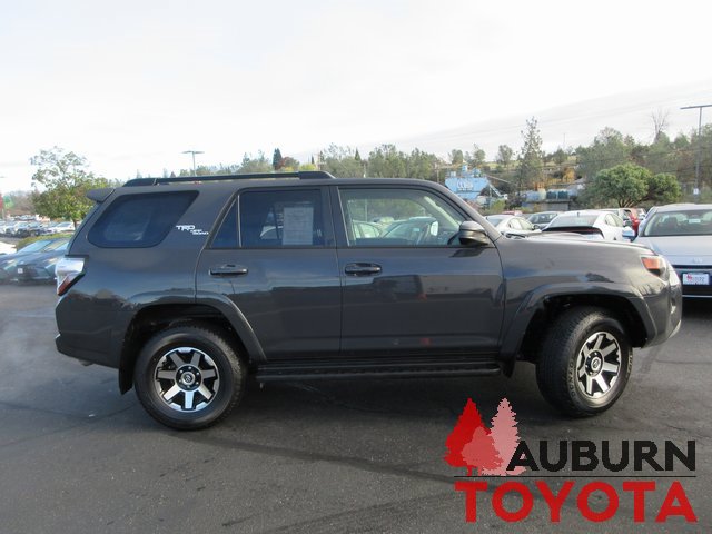 Certified 2024 Toyota 4Runner TRD Off-Road image 3