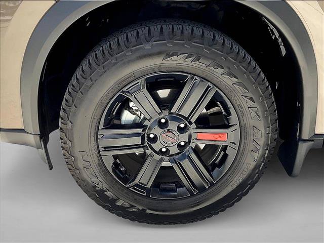 Used 2026 Nissan Rogue SV w/ Rock Creek Premium Package AWD/4WD image 8