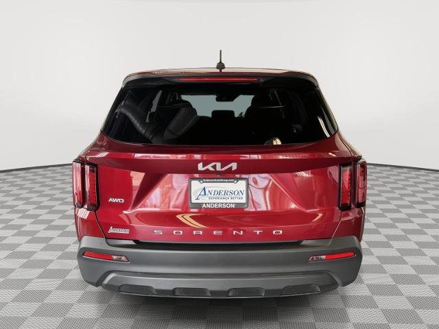 Used 2022 Kia Sorento LX image 8