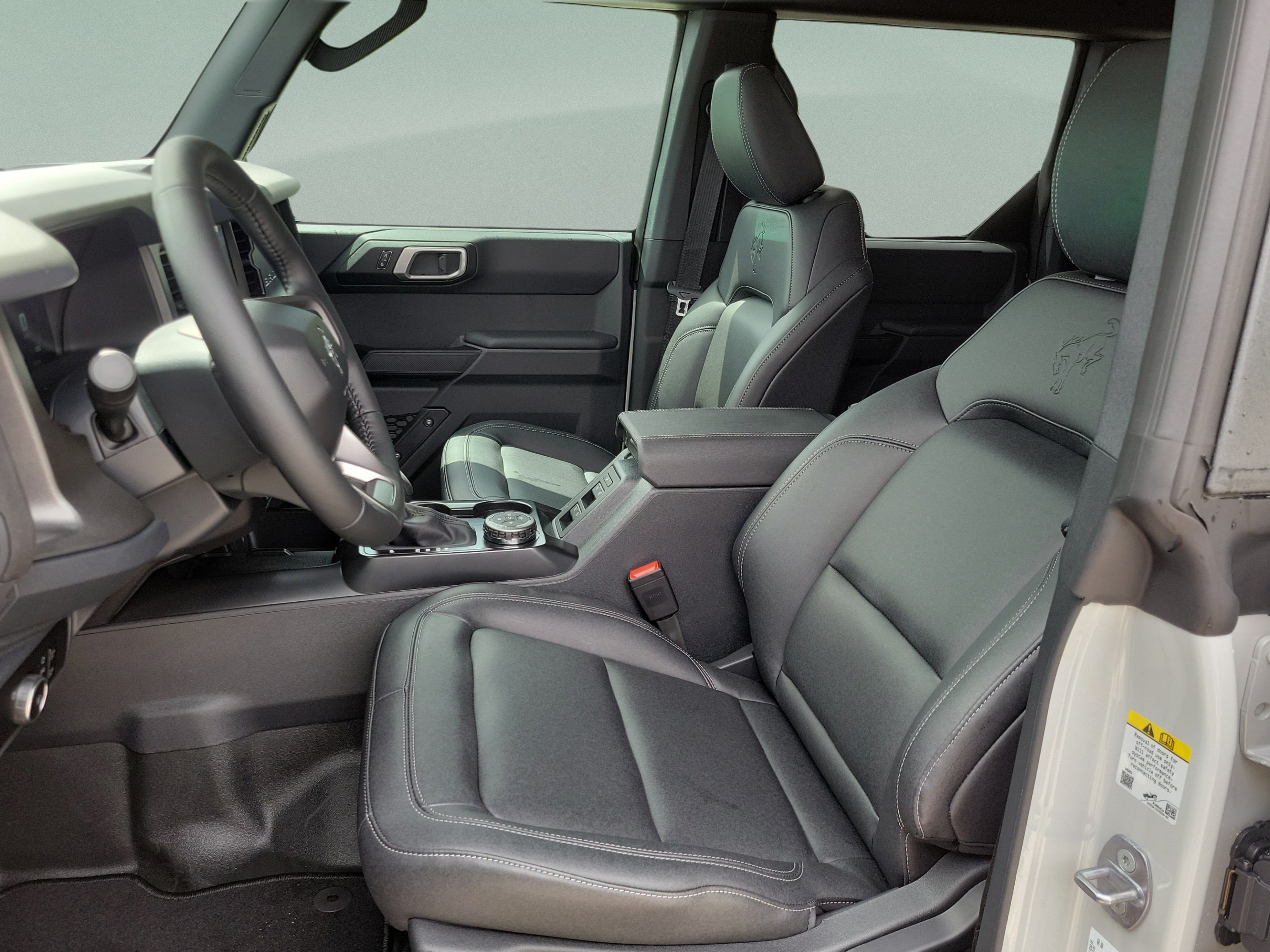 New 2026 Ford Bronco Badlands AWD/4WD image 17