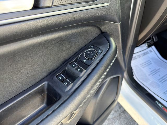 Used 2022 Ford Edge ST AWD/4WD image 17
