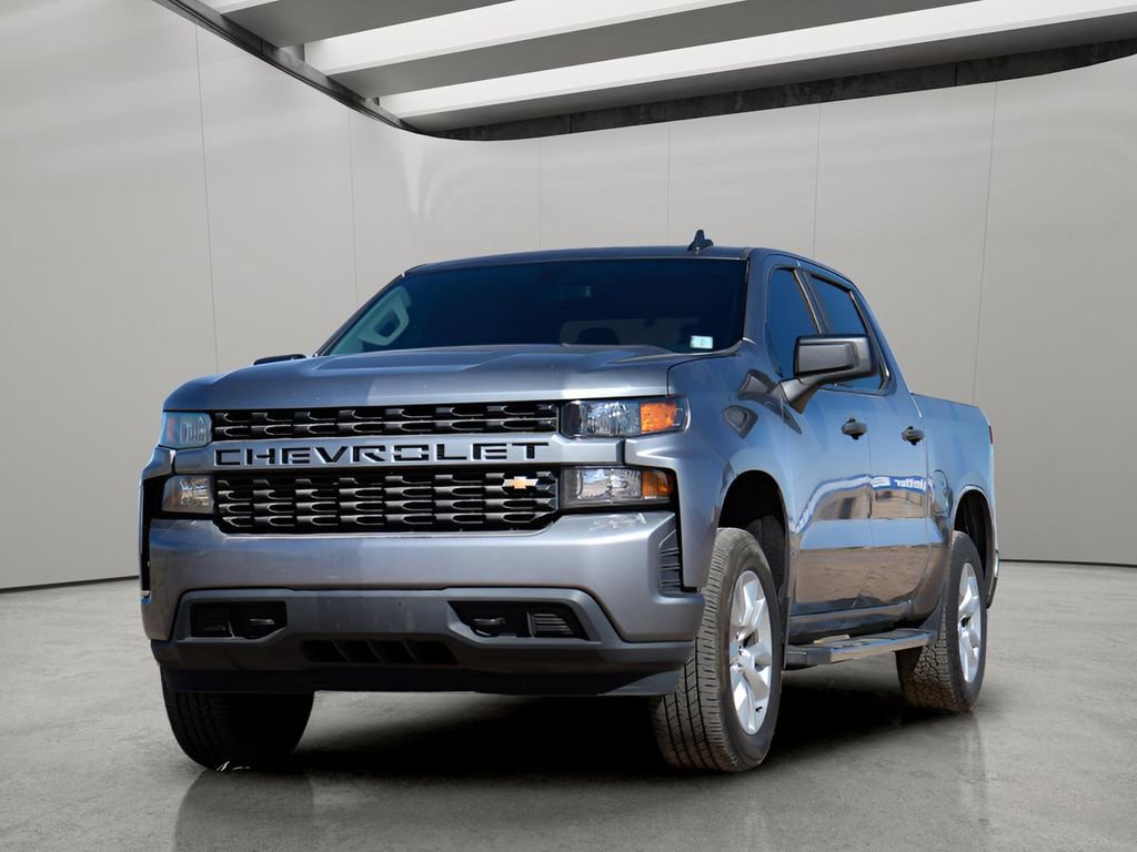 Used 2020 Chevrolet Silverado 1500 Custom w/ Custom Value Package image 1