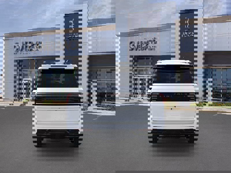 New 2026 Lincoln Navigator Reserve w/ Jet Appearance Package image 35