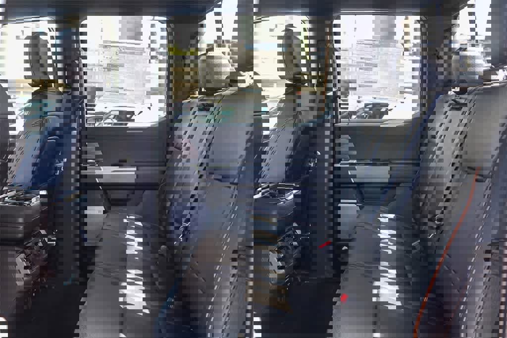 New 2025 Ford F150 Lariat w/ Equipment Group 501A Mid image 18