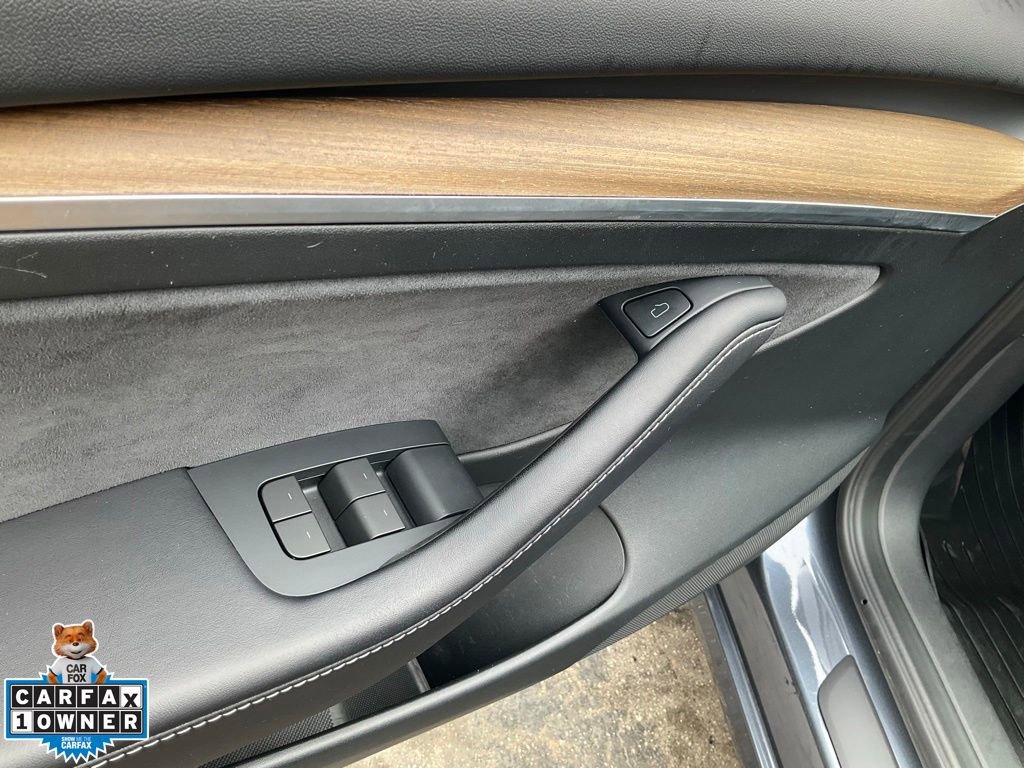 Used 2023 Tesla Model 3 Standard Range RWD image 23
