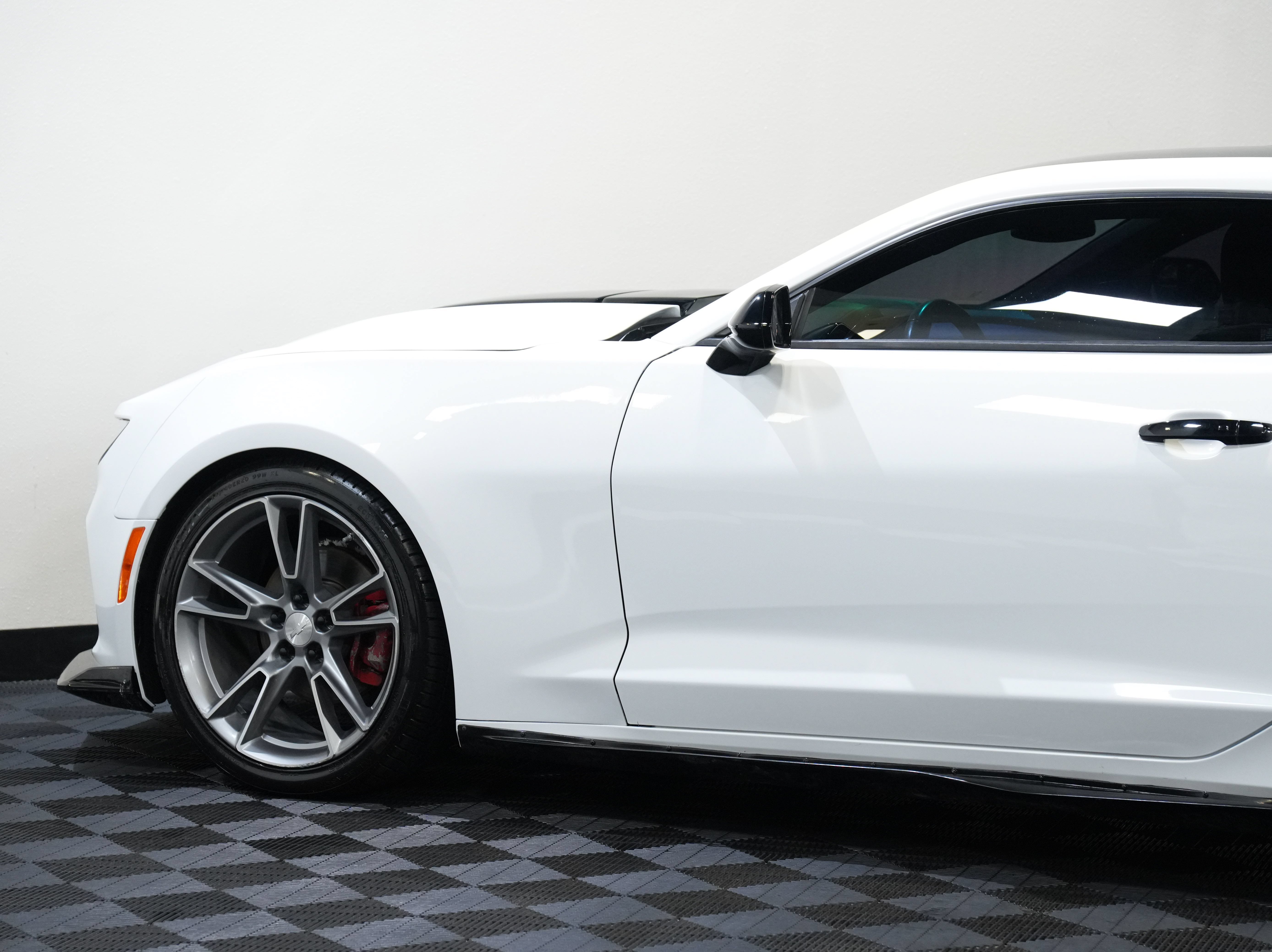 Used 2019 Chevrolet Camaro LS RWD image 18