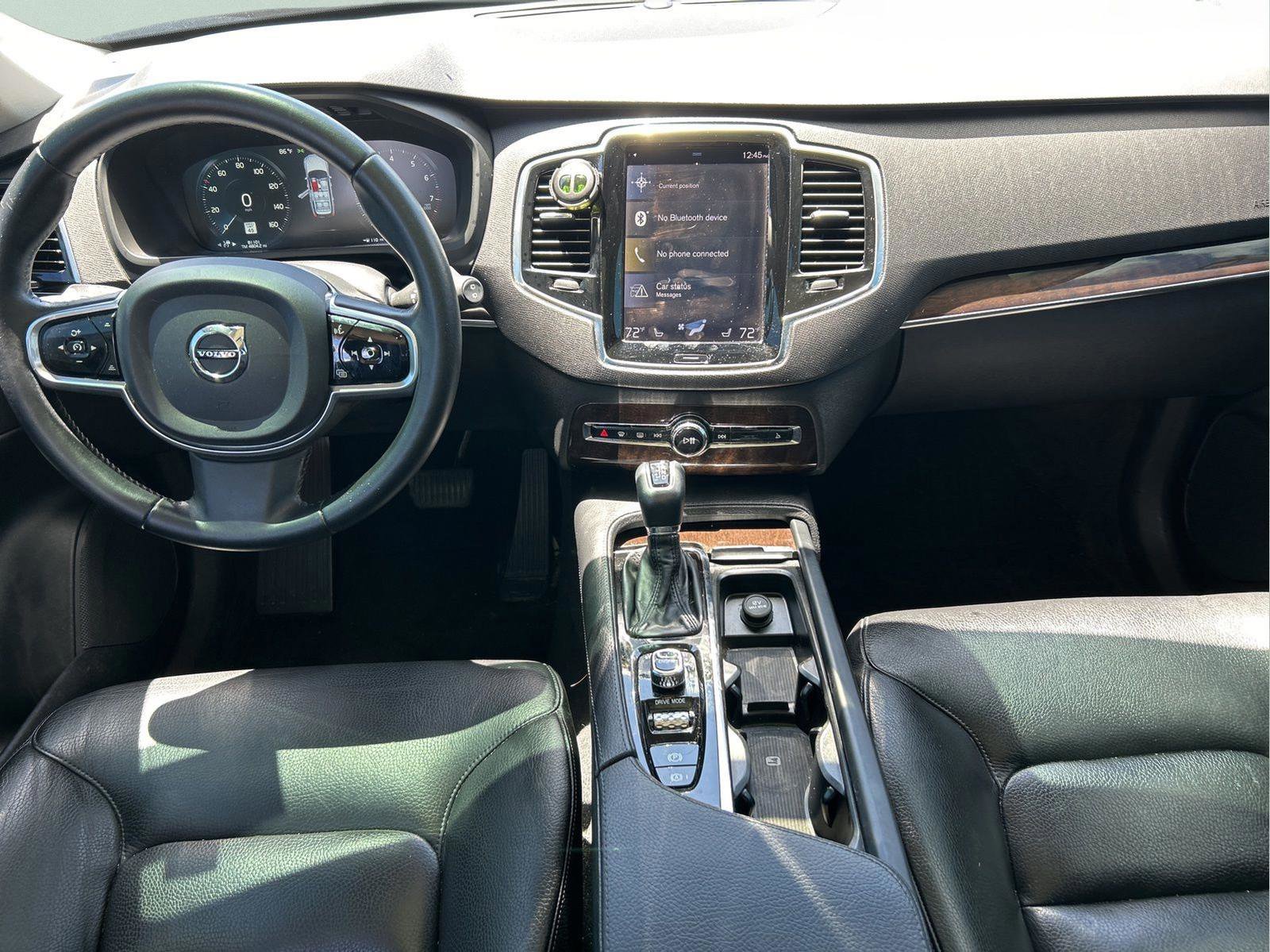 Used 2017 Volvo XC90 T6 Momentum w/ Vision Package image 13