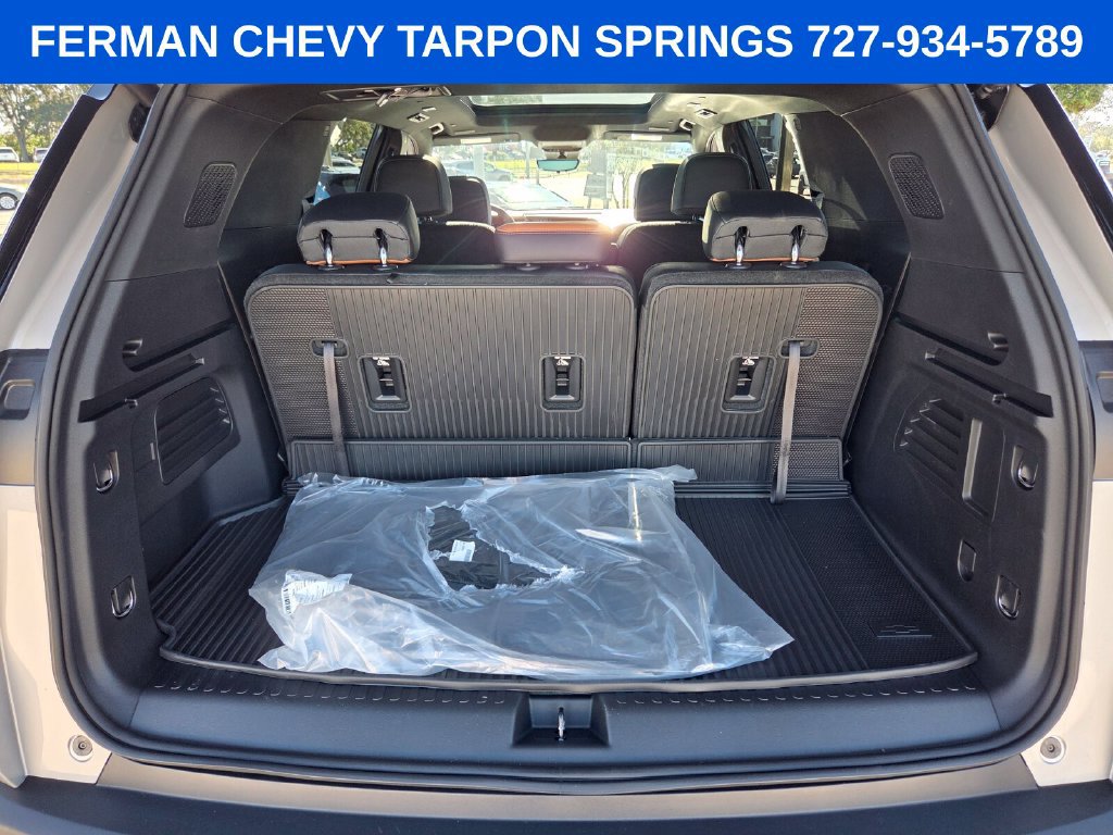 New 2027 Chevrolet Traverse Z71 w/ Driver Confidence Package AWD/4WD image 17