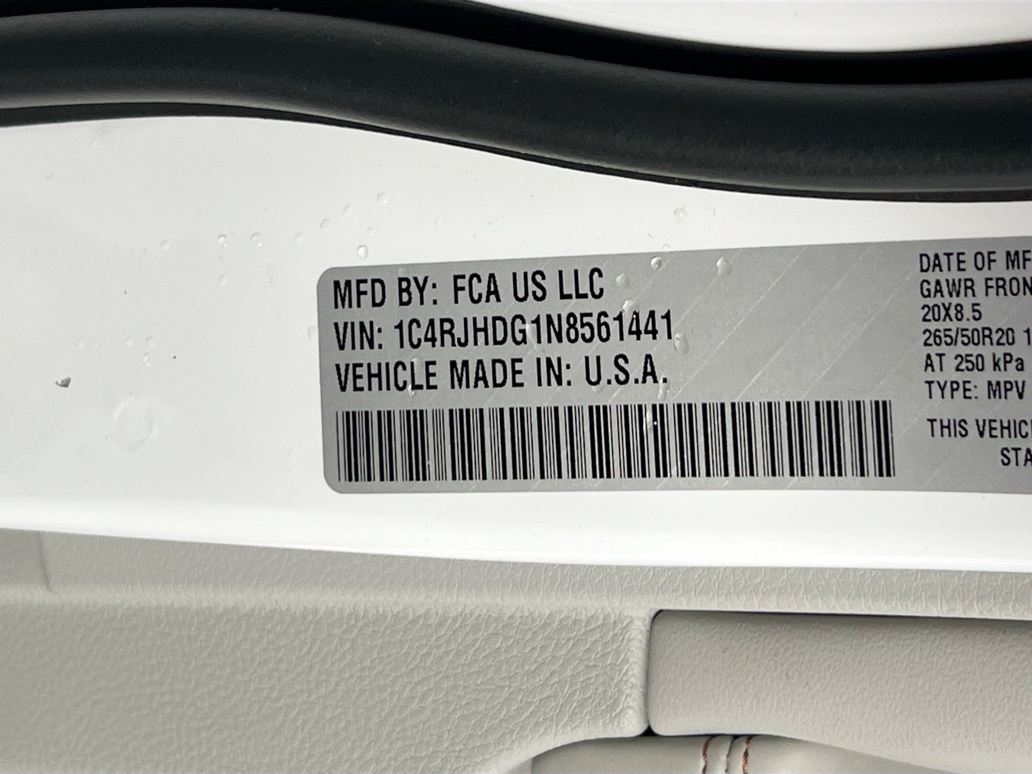 Used 2022 Jeep Grand Cherokee Overland AWD/4WD image 33