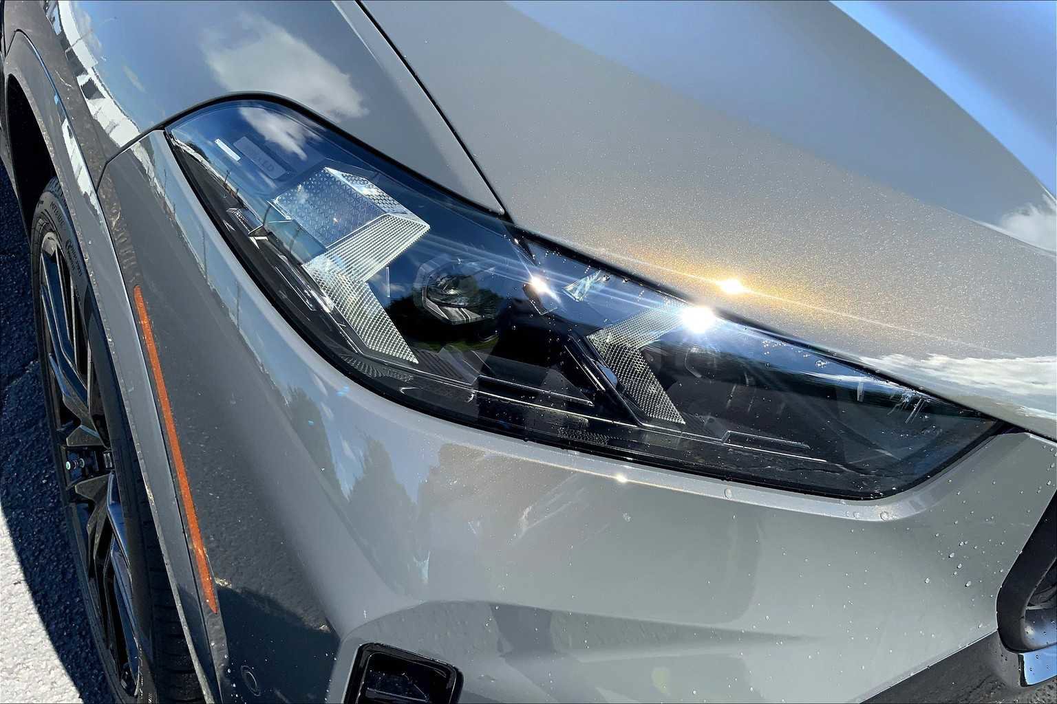 New 2026 BMW X5 sDrive40i image 14