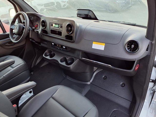 New 2025 Mercedes-Benz Sprinter 2500 image 17