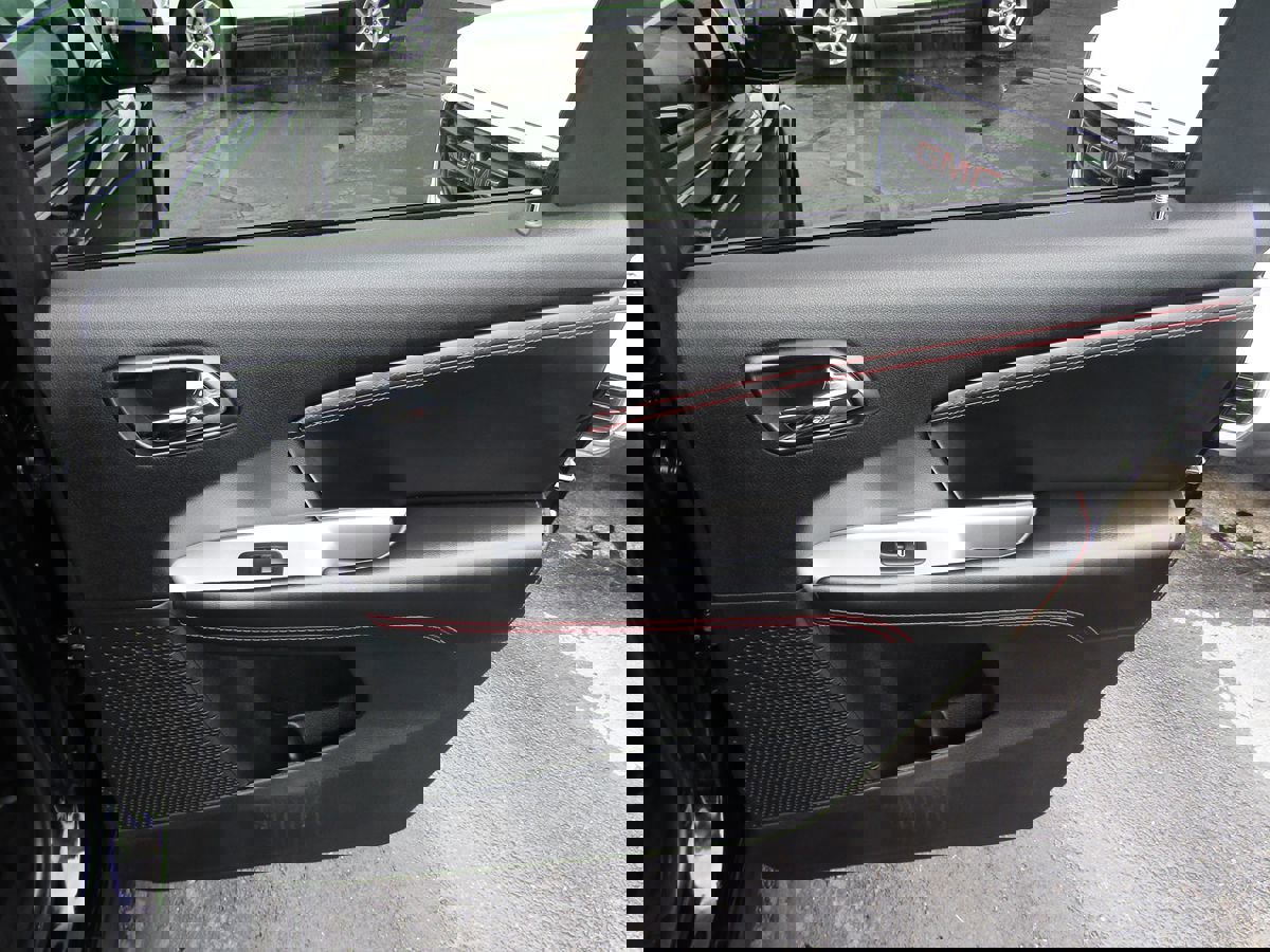 Used 2018 Dodge Journey GT image 29