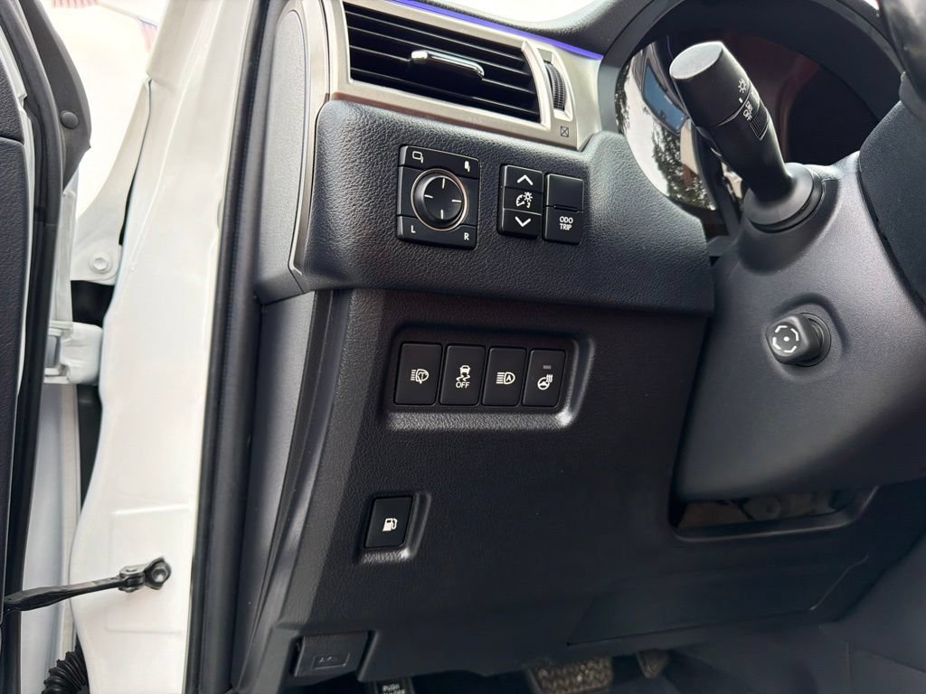 Used 2021 Lexus GX 460 Premium w/ Premium Package AWD/4WD image 34