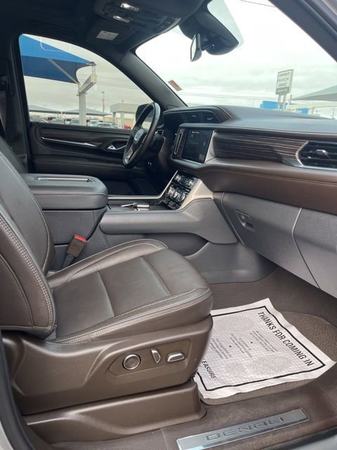 Used 2024 GMC Yukon Denali w/ Max Trailering Package image 10