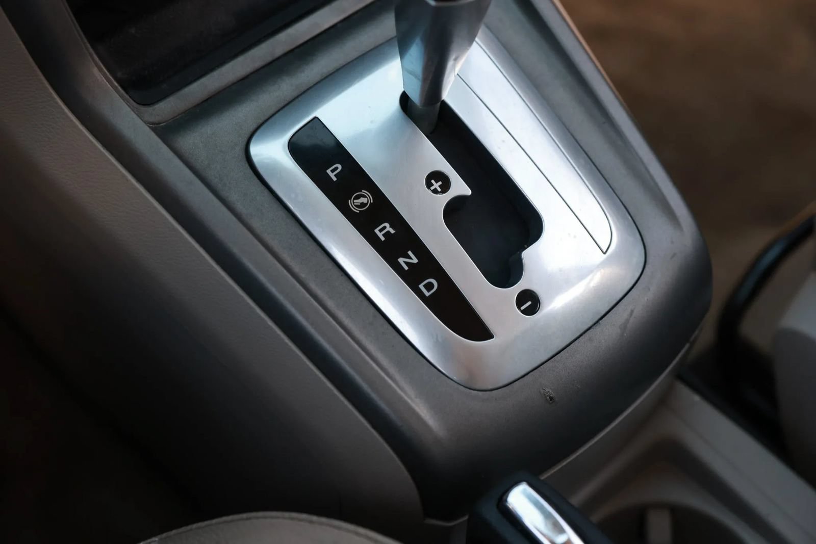 Used 2008 Saturn Vue XR w/ Premium Trim Package FWD image 38