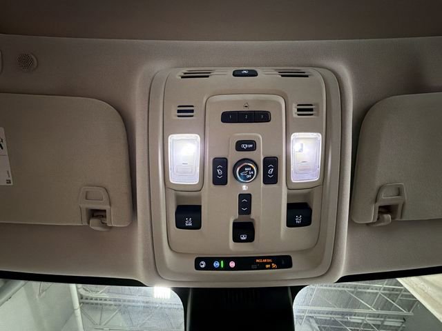 Certified 2023 GMC Yukon Denali w/ Advanced Technology Package AWD/4WD image 22